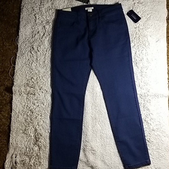 NEW - Forever 21 Skinny Jeans - Picture 1 of 5